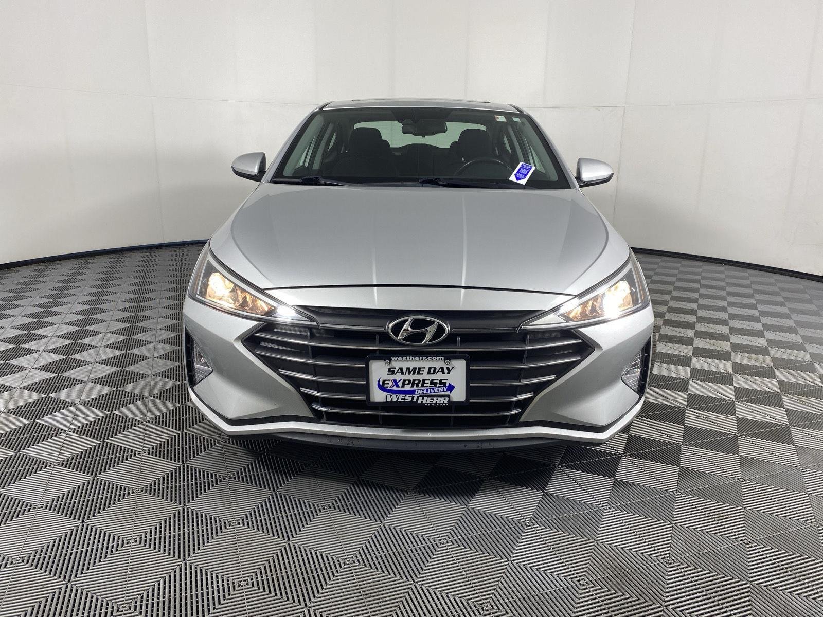Used 2019 Symphony Silver Hyundai Value Edition image 2