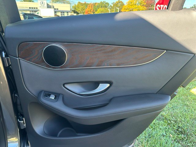 Used 2020 Gray Mercedes-Benz GLC 300 image 20