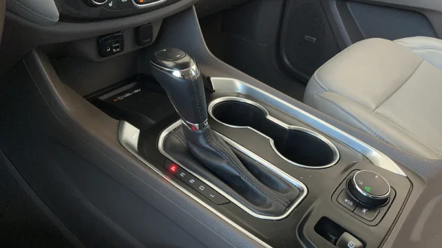 Used 2020 Silver Chevrolet Premier image 18