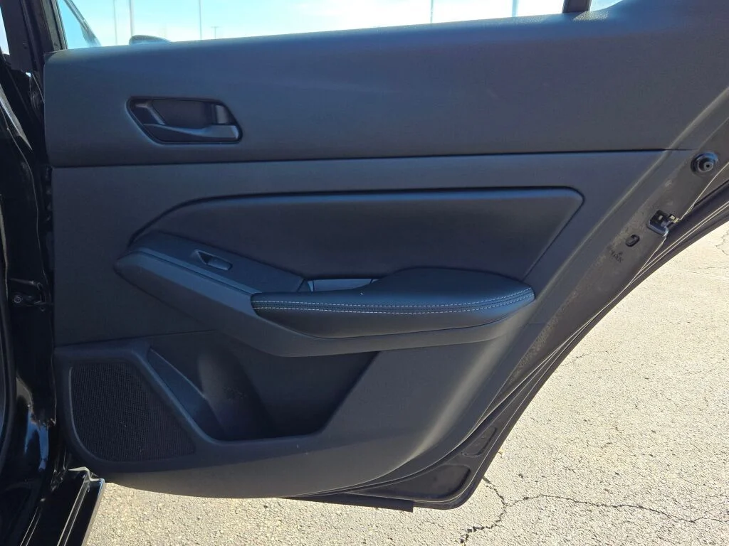 Used 2024 Black Nissan 2.5 SV image 12