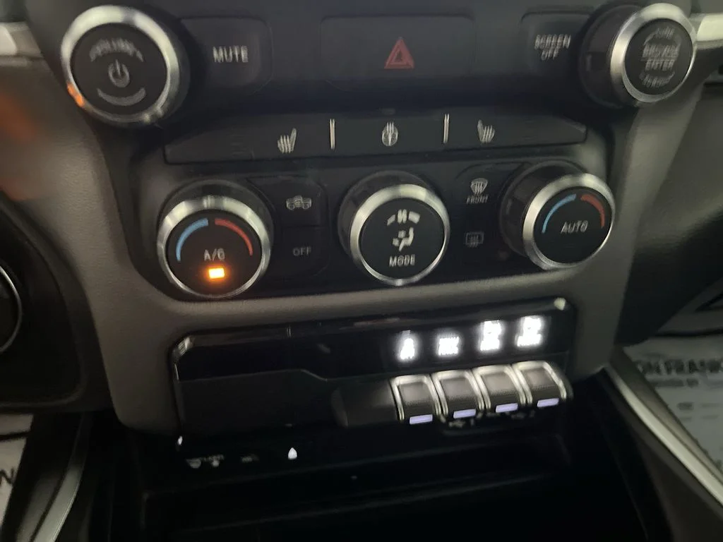 Used 2019 Black Ram Big Horn/Lone Star image 22