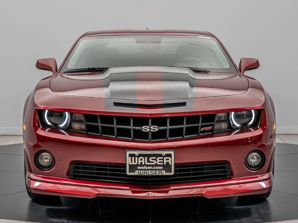 Used 2010 Red Jewel Tintcoat Chevrolet SS image 2