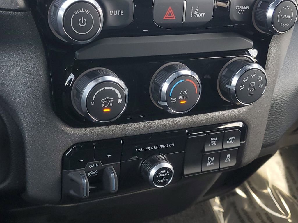 2026 RAM 1500 Tradesman - Photo 30