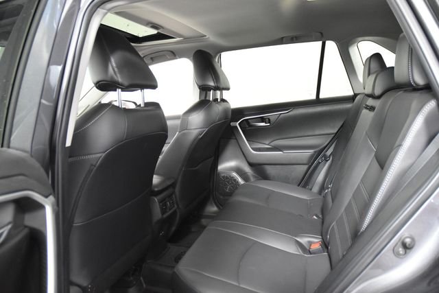 Used 2023 Gray Toyota XLE Premium image 29