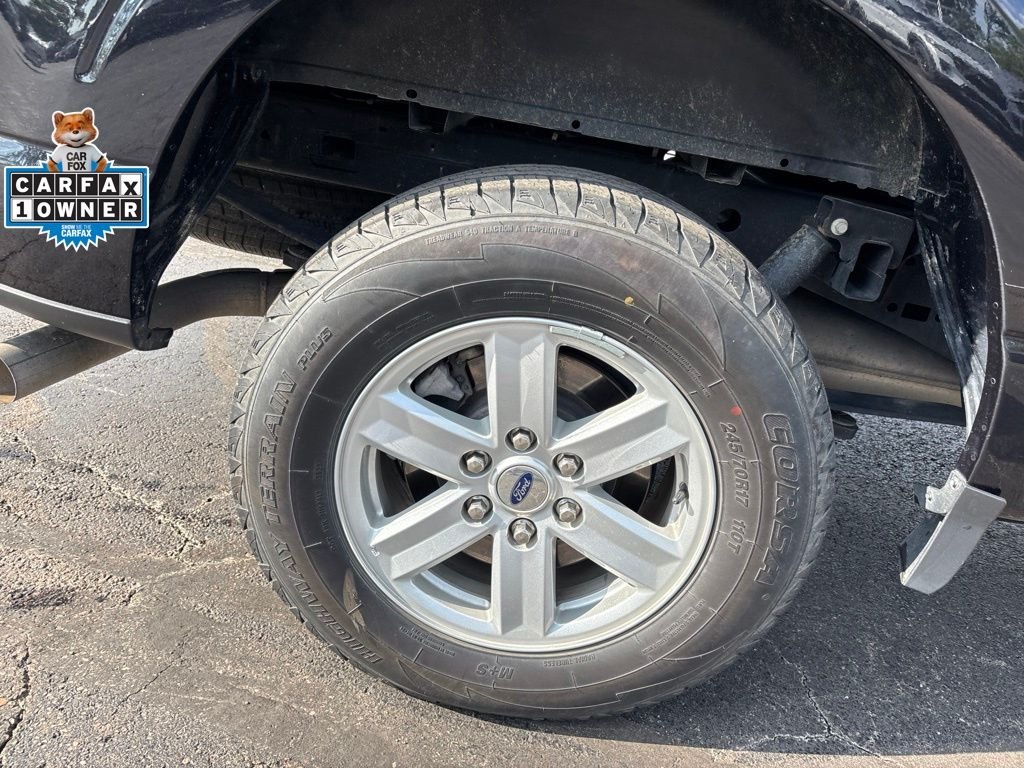 Used 2023 Black Ford XLT image 11