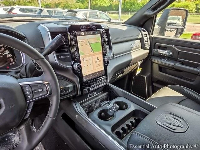2025 RAM 2500 Laramie - Photo 26