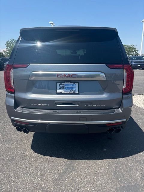 Used 2021 Gray GMC Denali image 3