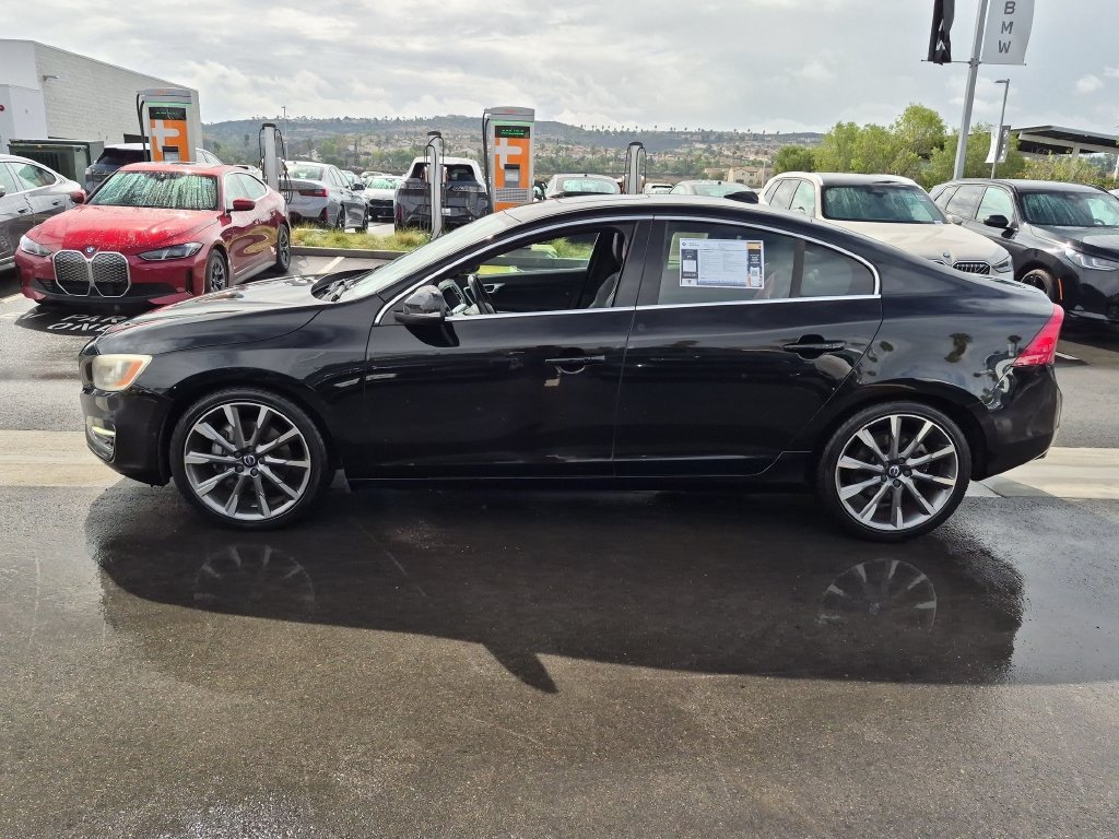 Used 2015 Black / Stone Volvo T6 image 5