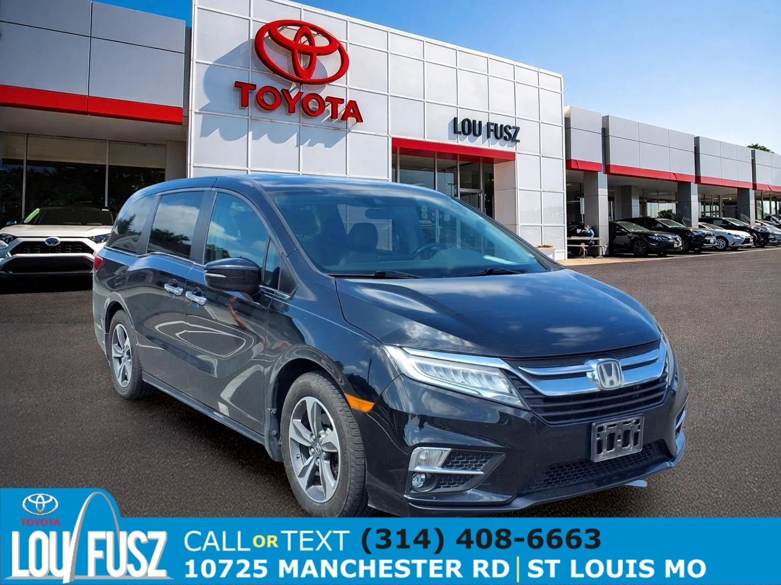 Used 2018 Crystal Black Pearl Honda Touring image 1