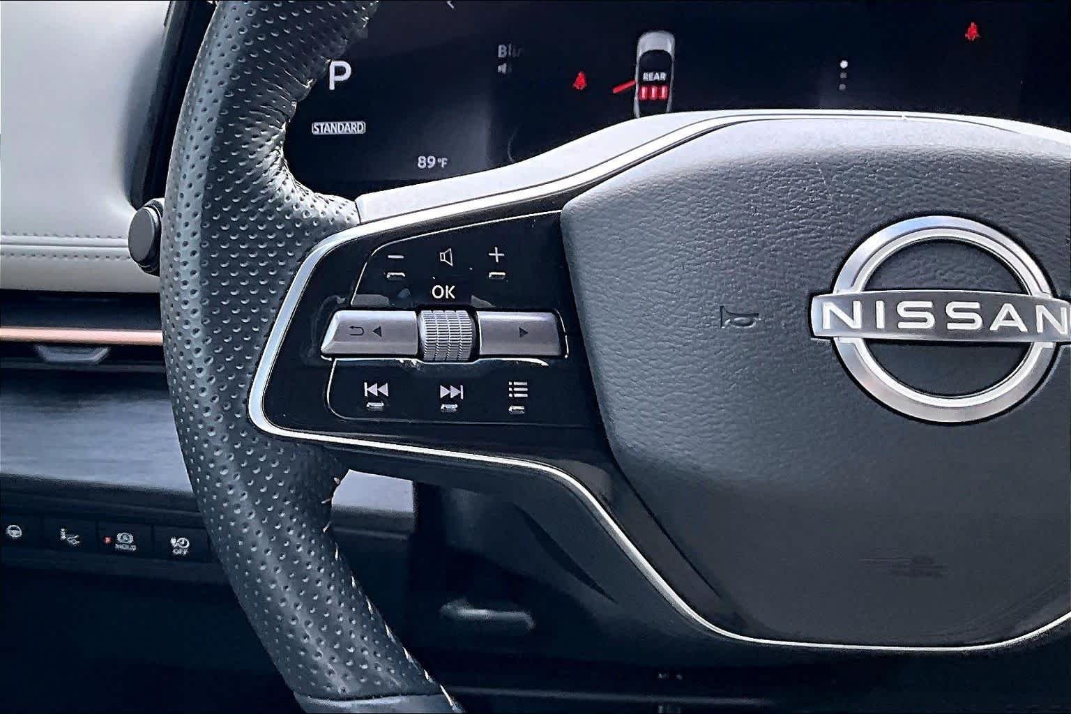 Used 2023 Black Diamond Pearl Nissan ENGAGE image 23