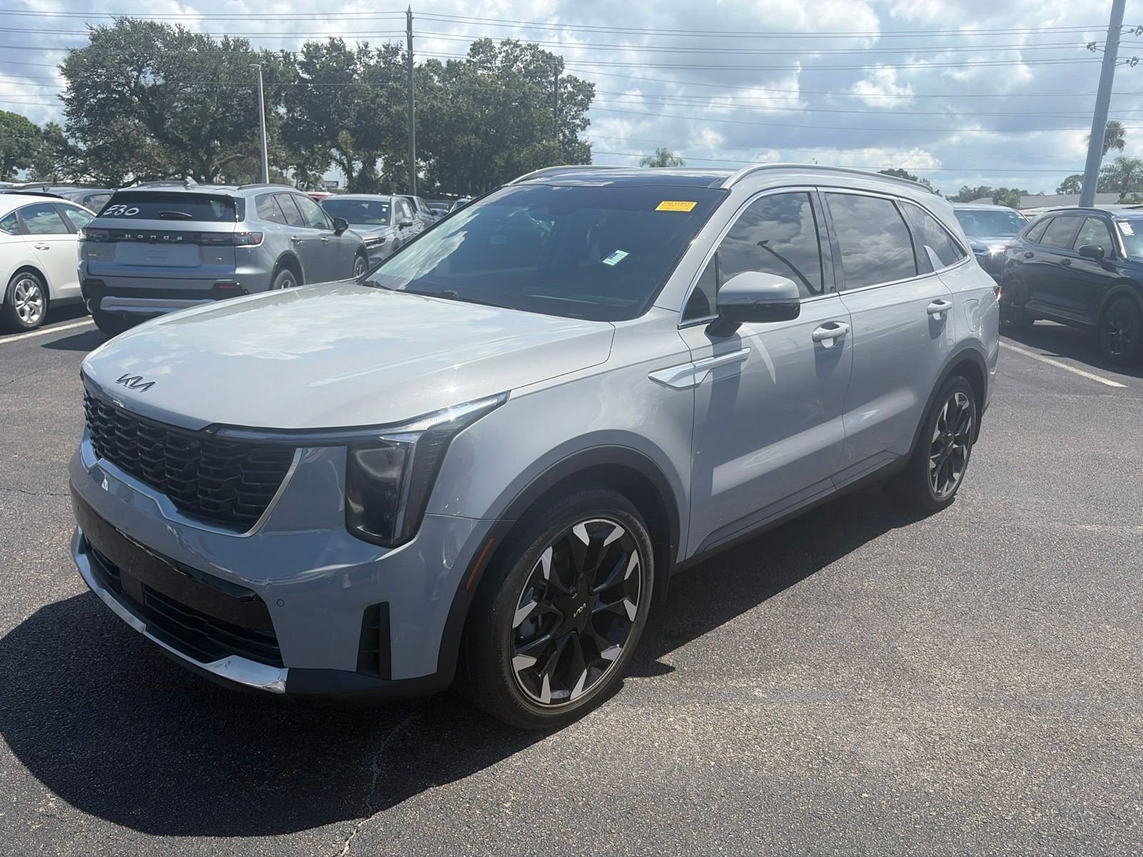 Used 2024 Gray Kia EX image 3