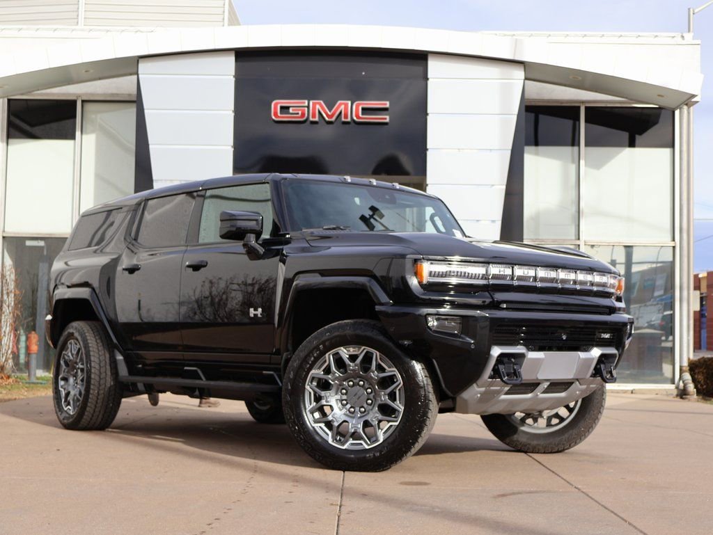 2025 GMC Hummer EV 3X SUV's photo