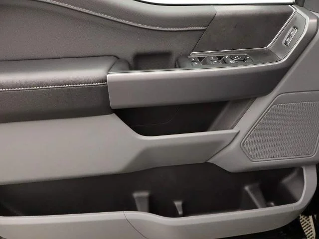 New 2026 Agate Black Metallic Ford XLT image 25