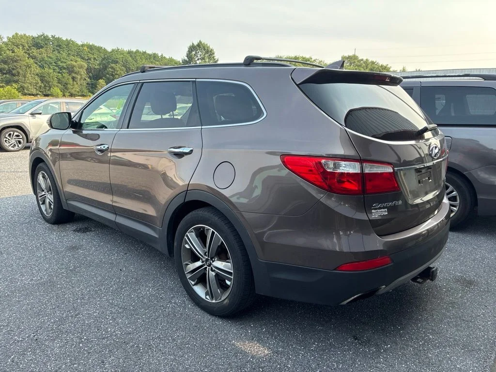 Used 2013 Brown Hyundai Limited image 4