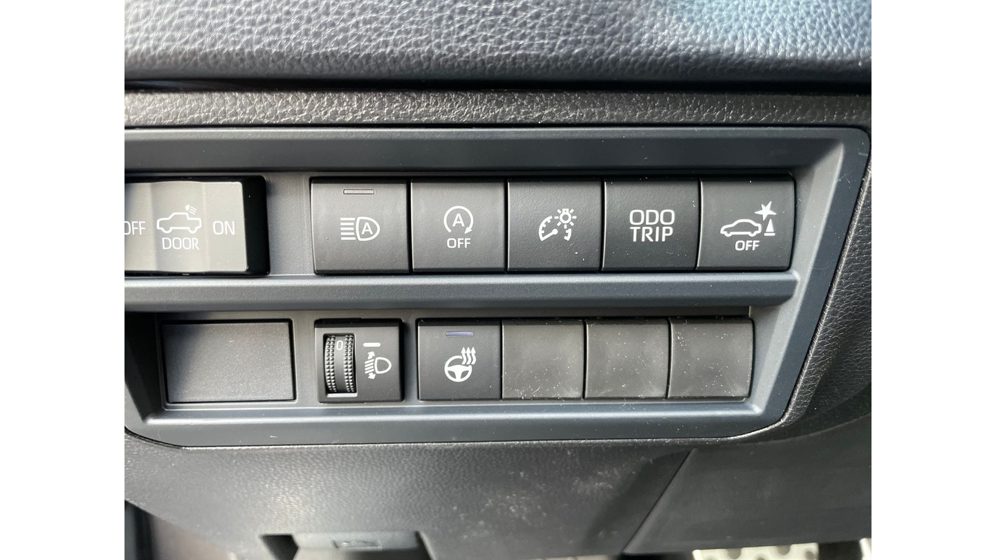 New 2026 Magnetic Gray Metallic Toyota SR5 image 2