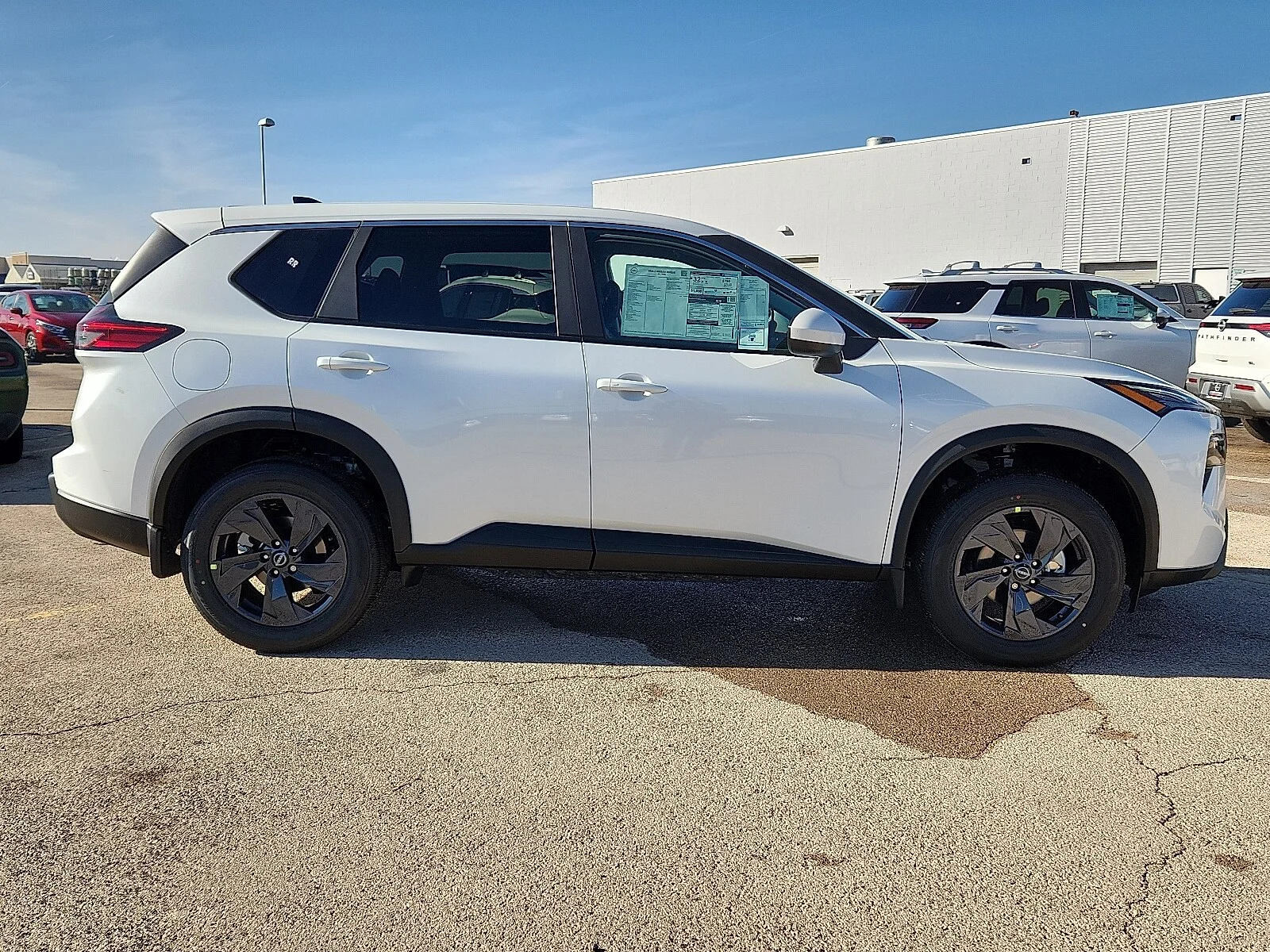 New 2026 QBE Everest WH Nissan SV Front-Wheel Drive image 4
