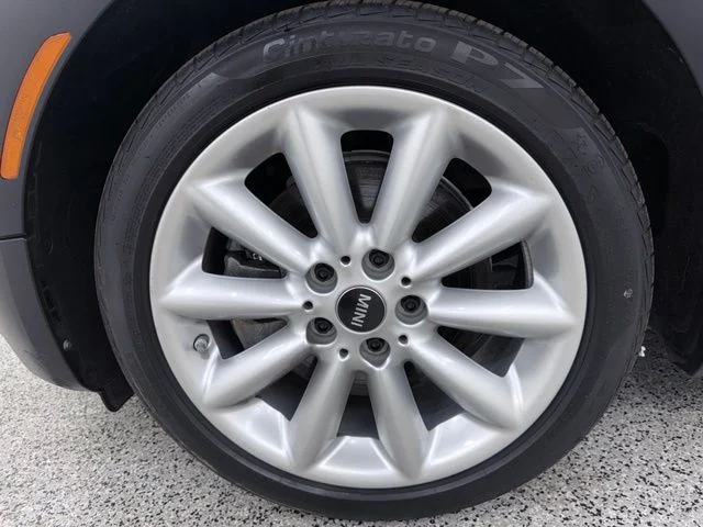 Used 2022 Blue MINI Signature image 14