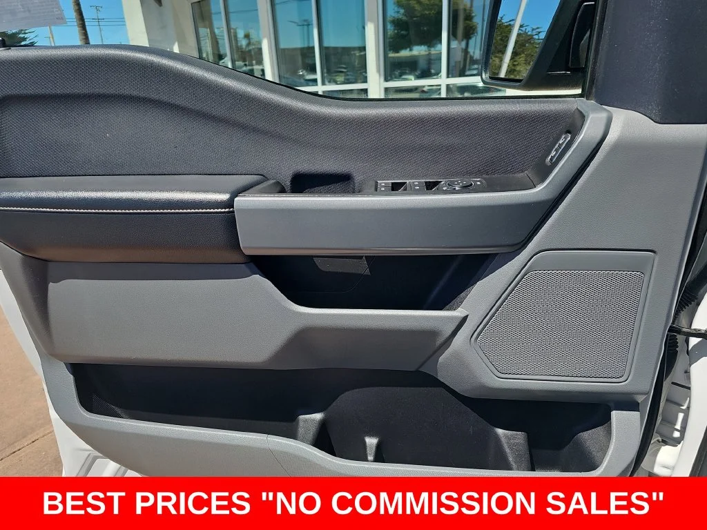 Used 2022 White Ford XLT image 26