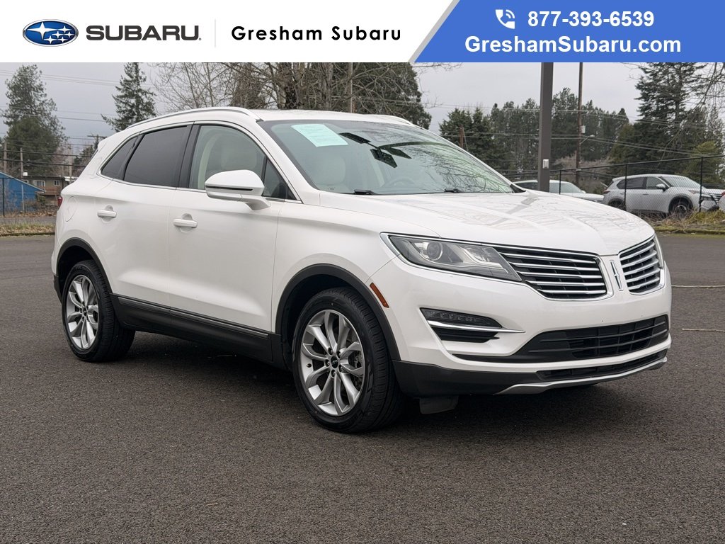 2015 Lincoln MKC Base