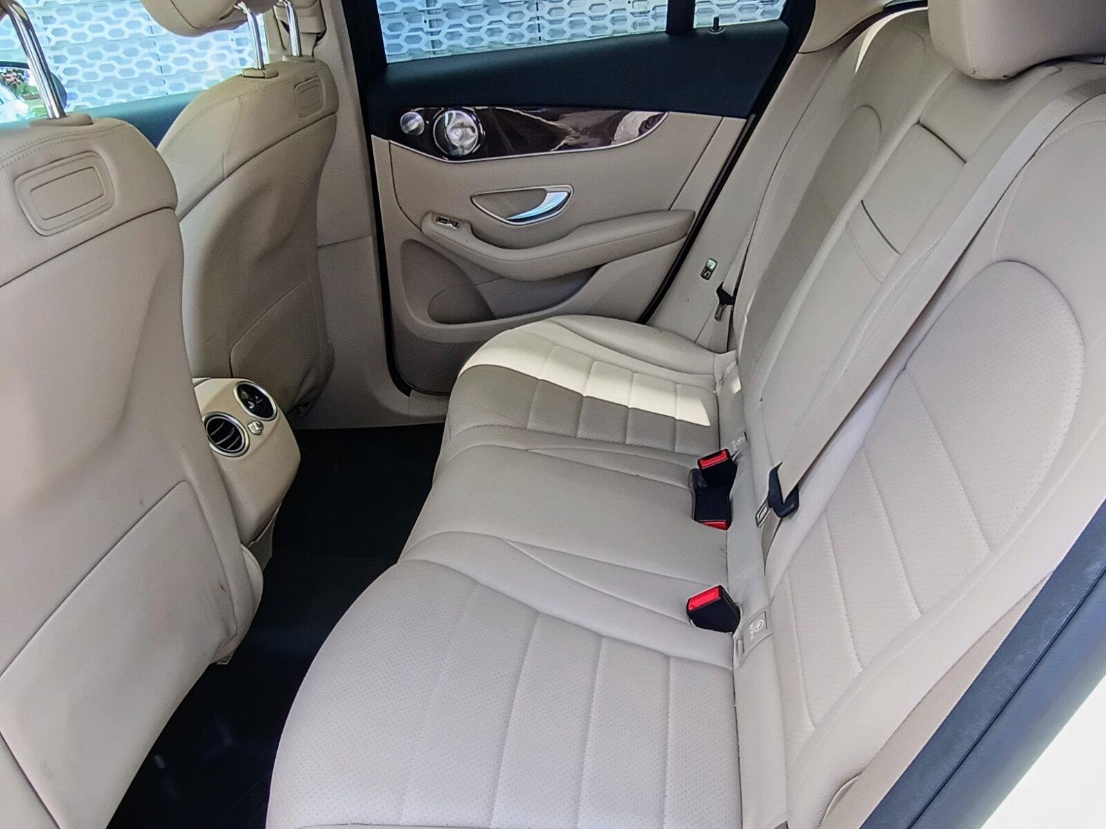 Used 2018 Polar White Mercedes-Benz GLC 300 image 5