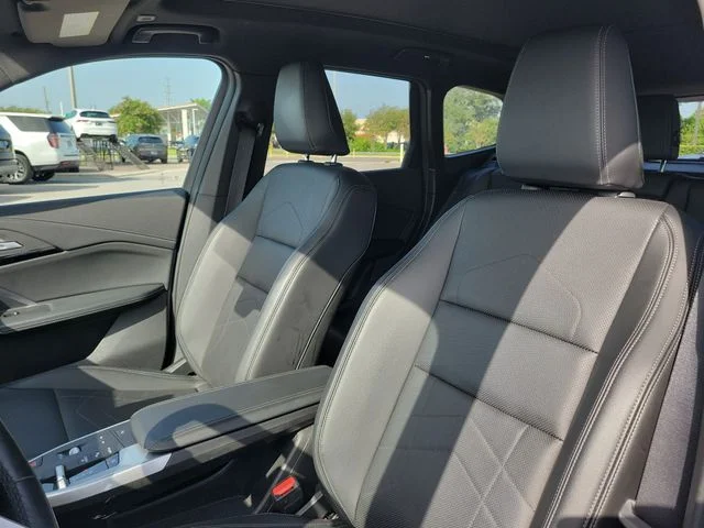 Used 2025  BMW xDrive28i image 22