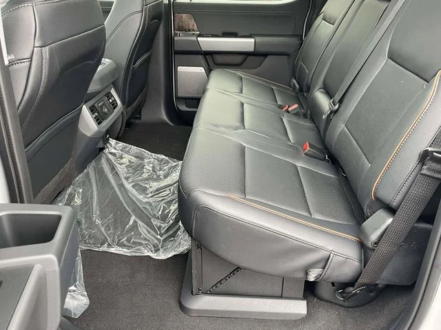 2026 Ford F-250 Super Duty Lariat - Photo 10