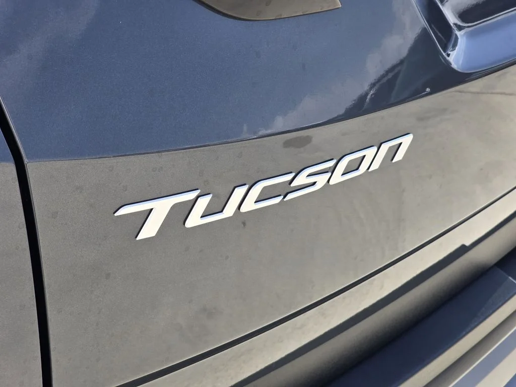 New 2026 Gray Hyundai SEL image 6
