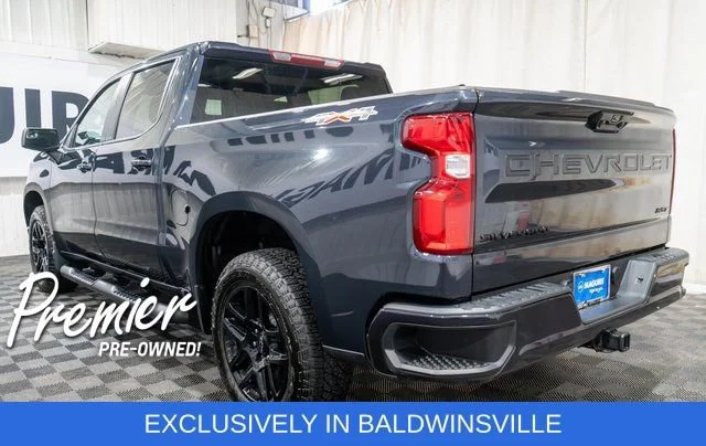 Used 2024 Dark Ash Metallic Chevrolet RST image 7