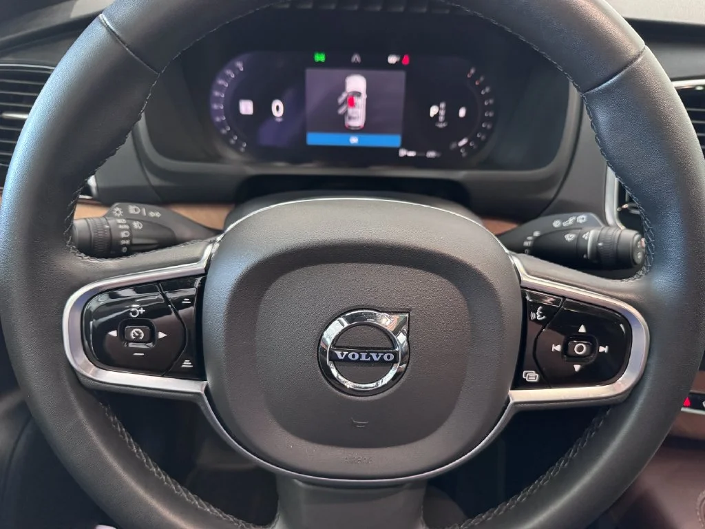 2023 Volvo XC90 Plus - Photo 14