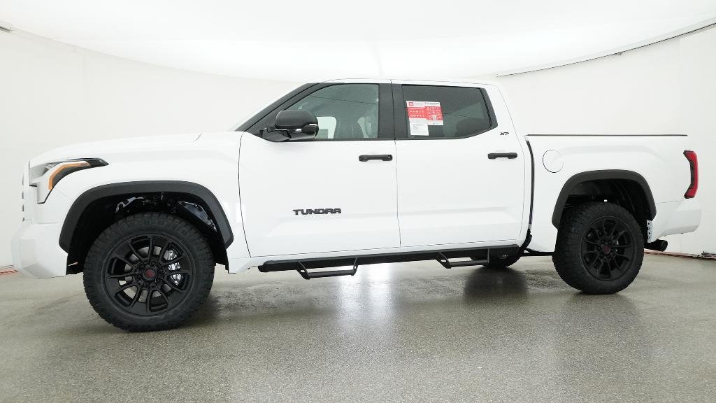 New 2026 Ice Cap Toyota SR5 image 15