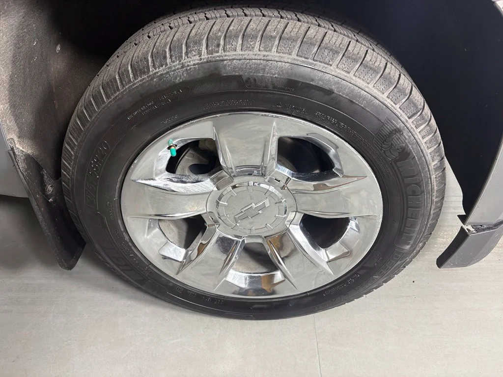 Used 2018 PEPPERDUST METALLIC Chevrolet Premier image 14