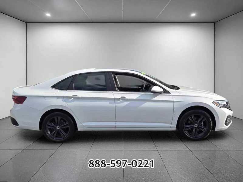Used 2023 WHITE Volkswagen 1.5T SE image 6