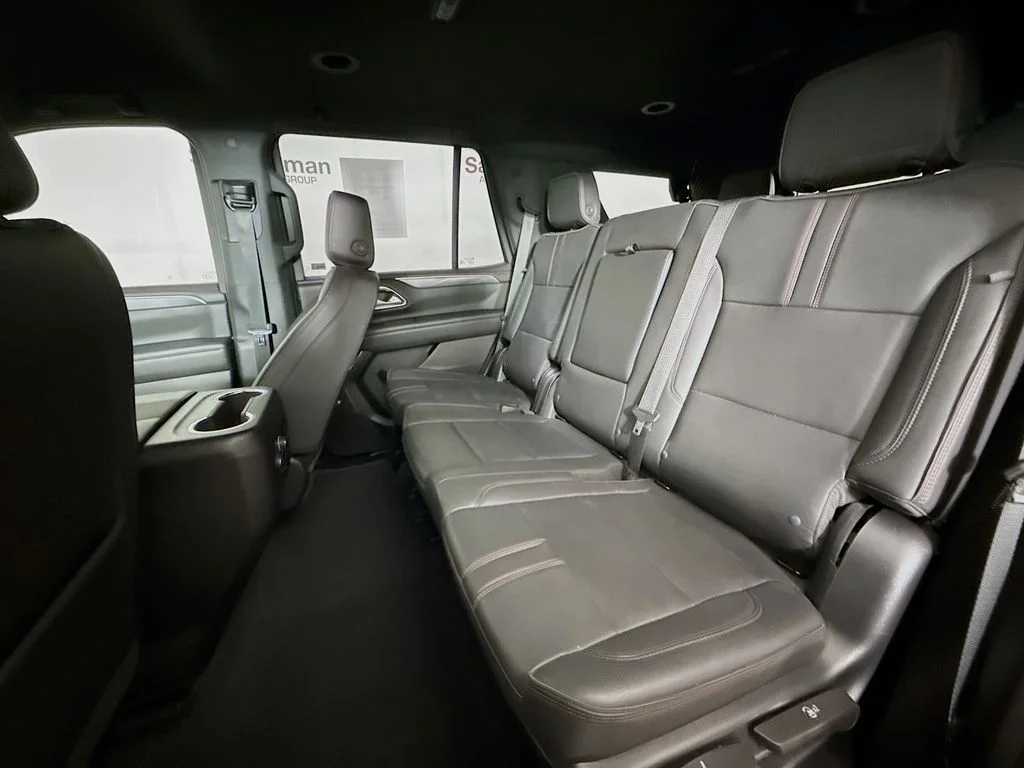 Used 2023 Red Chevrolet RST image 25