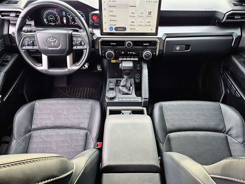 Used 2025 Cutting Edge Toyota SR5 image 31