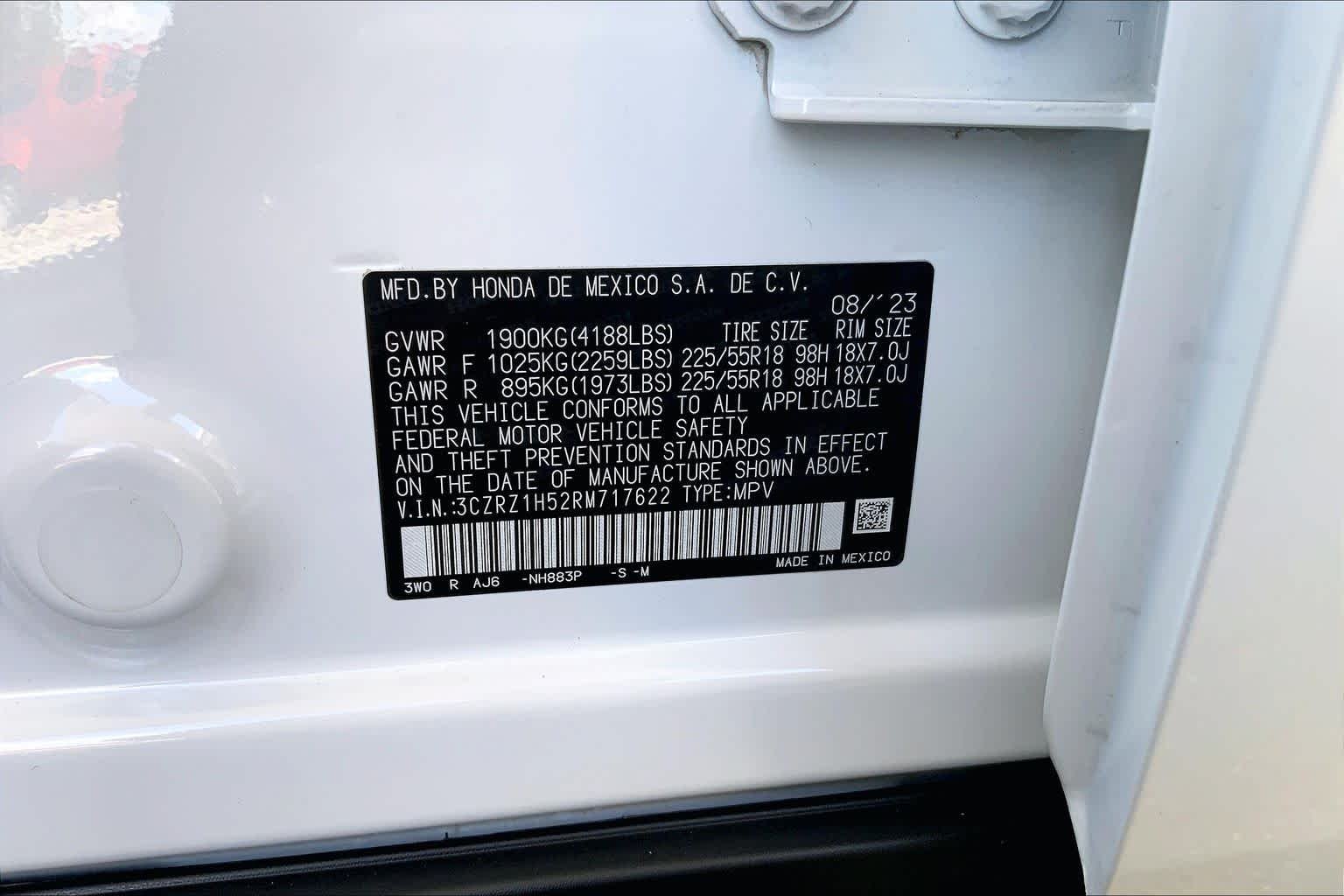 Used 2024 Platinum White Pearl Honda Sport image 34