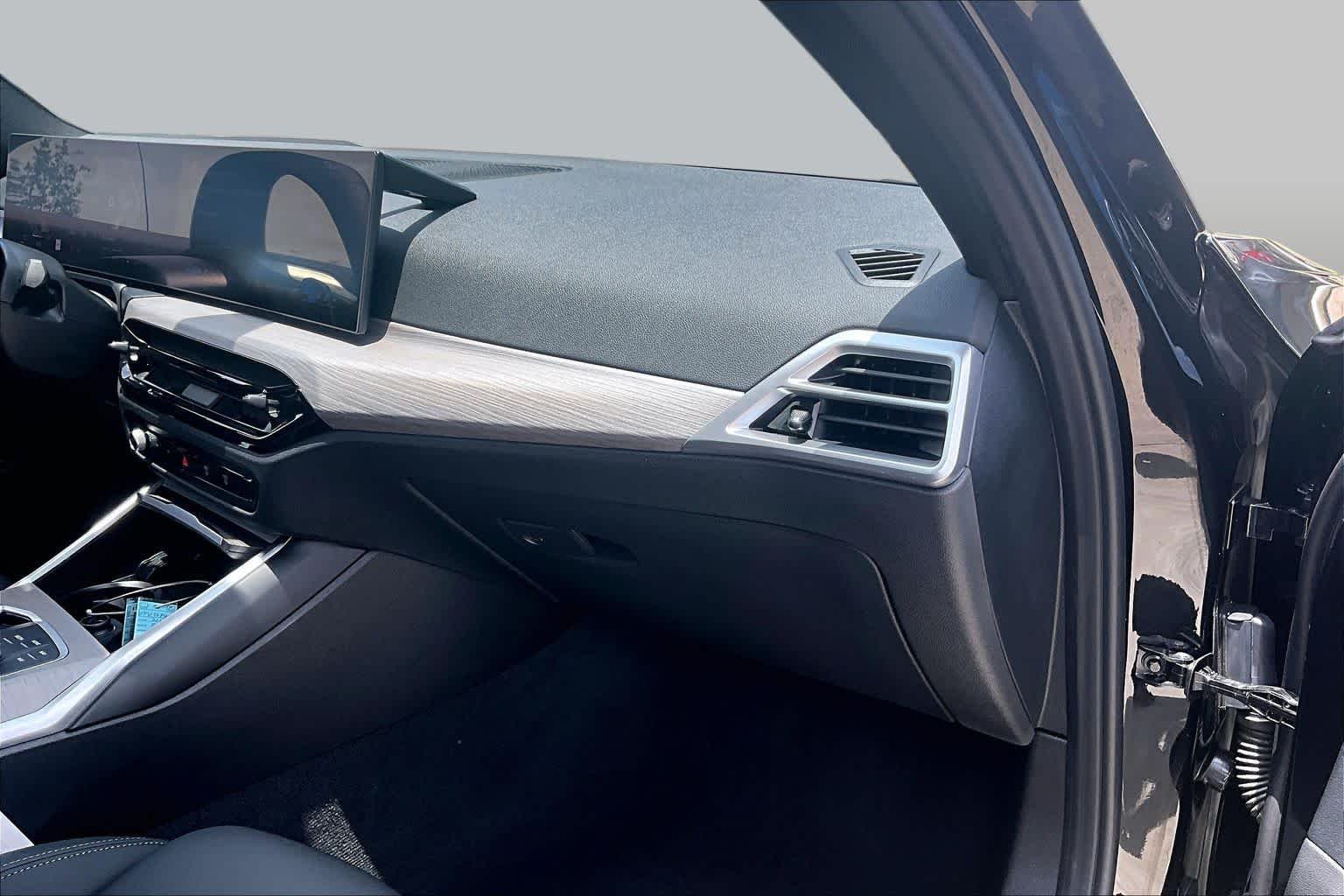Used 2025 Black Sapphire Metallic BMW 330i image 18