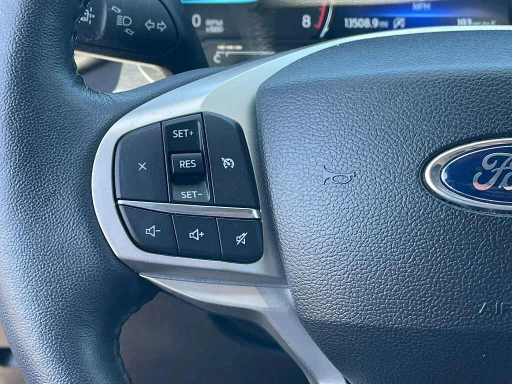 Used 2024 Carbonized Gray Ford XLT image 19