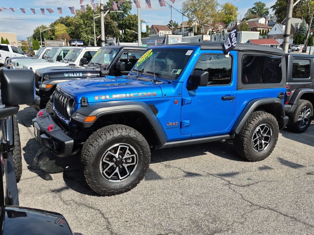 2025 Jeep Wrangler 2-Door Rubicon