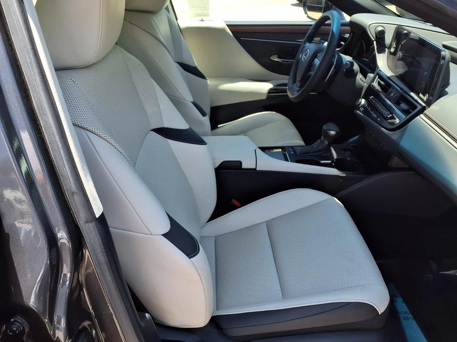 Used 2025 Gray Lexus 300h image 24