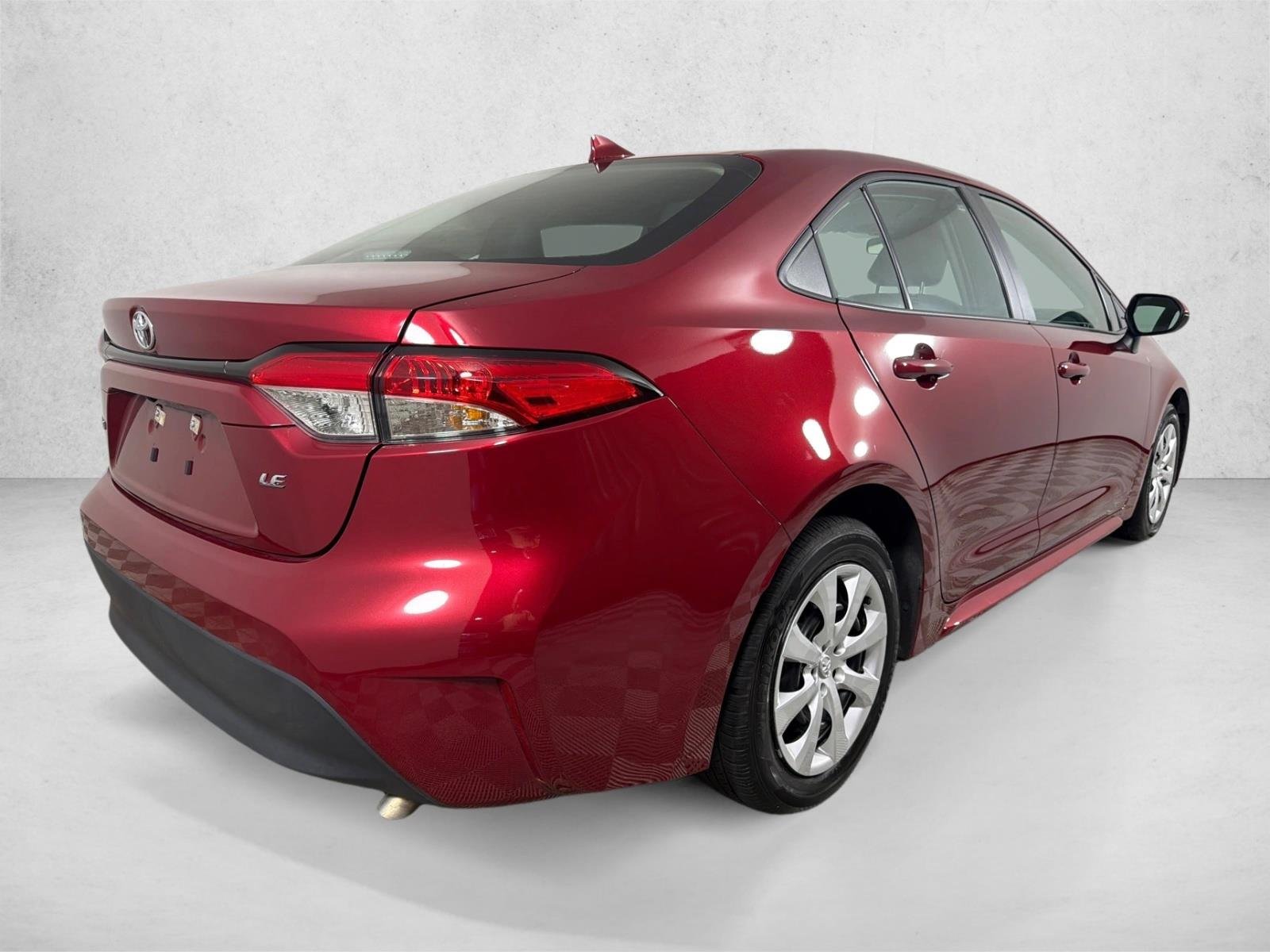 Used 2025 Ruby Flare Pearl [ Toyota LE image 3