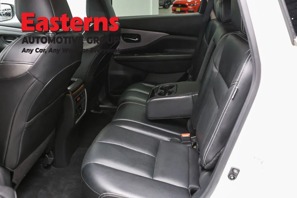 Used 2023 White Nissan SL image 21