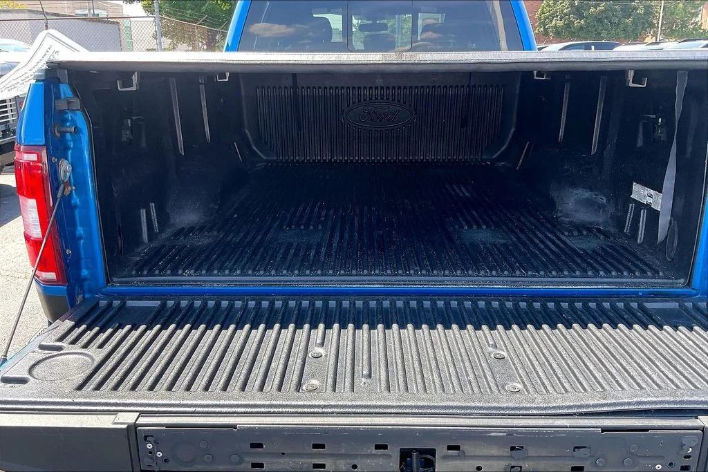 Used 2019  Ford XLT image 27