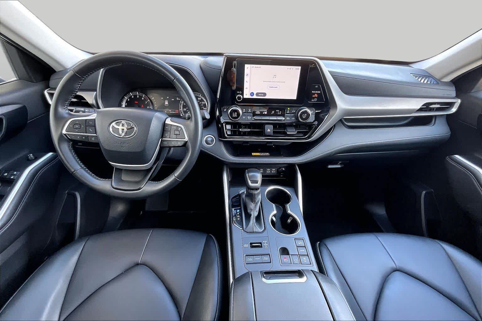 Used 2026 Midnight Black Metallic Toyota XLE image 16