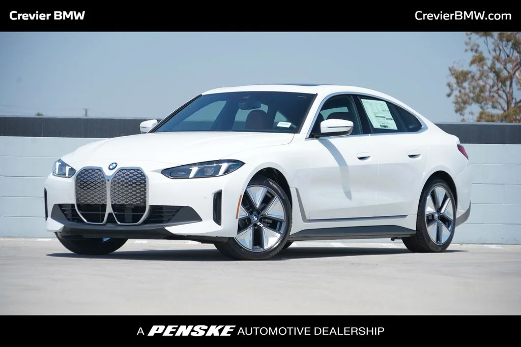 2026 BMW i4