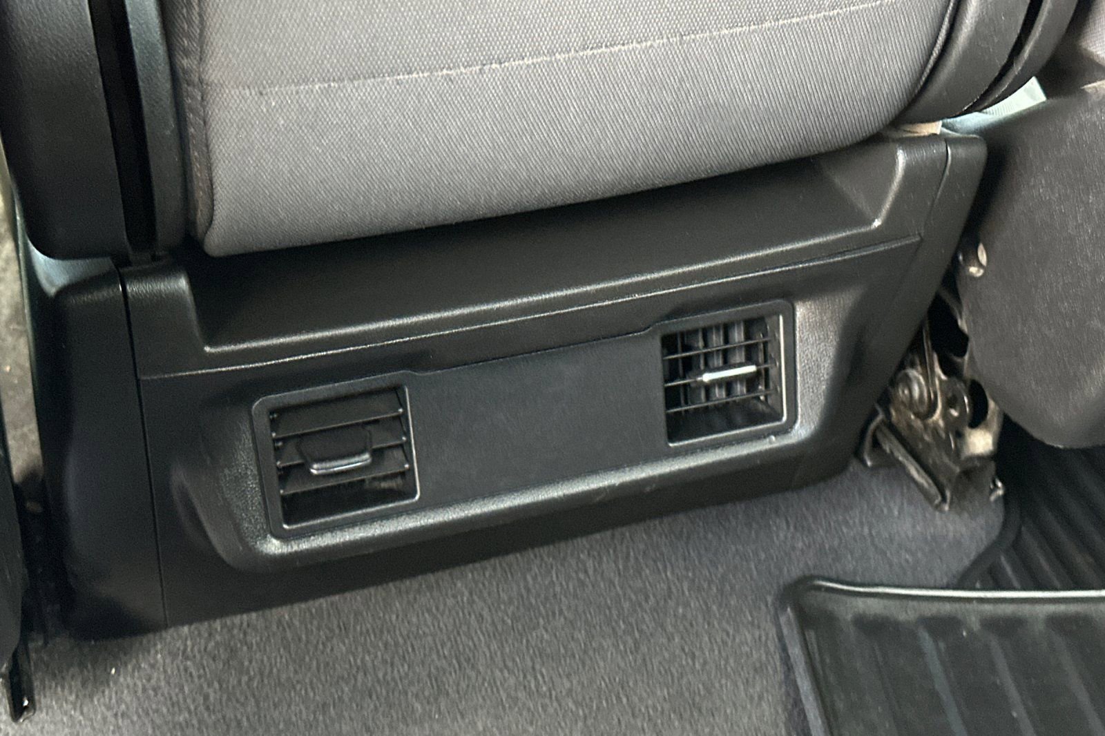 2024 Chevrolet Silverado 3500HD LT - Photo 15