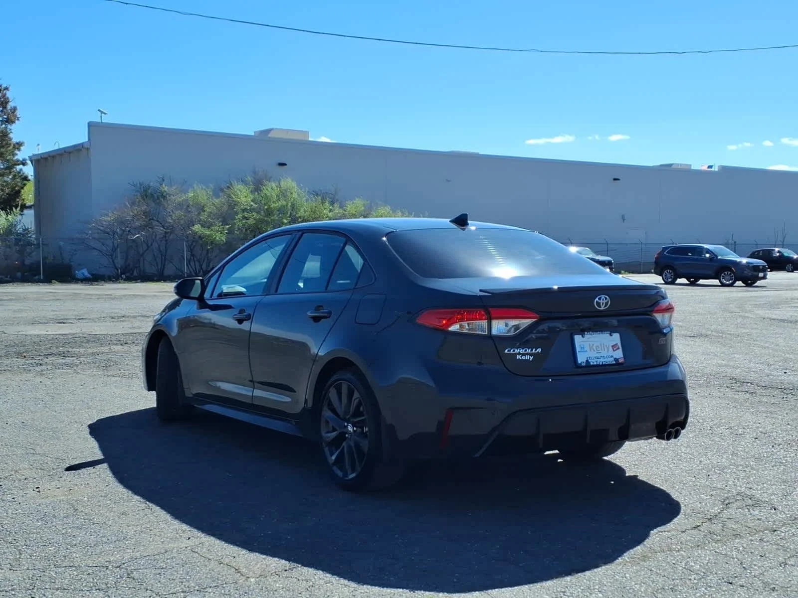 Used 2025 Underground Toyota SE image 7