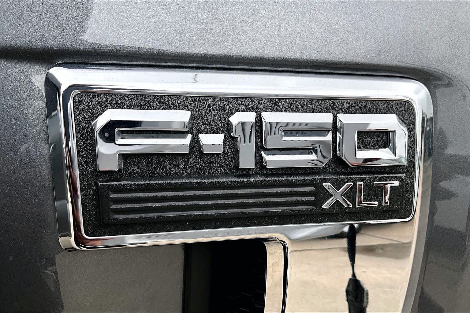 Used 2025 Carbonized Gray Ford XLT image 10
