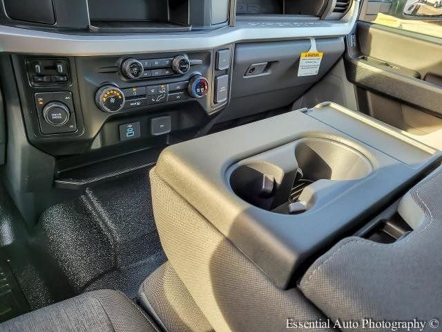 2024 Ford F-550 Super Duty Chassis Cab XL - Photo 47