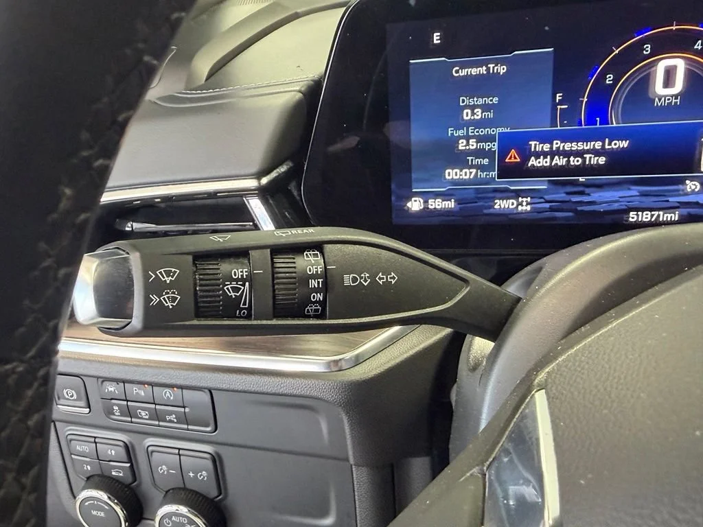 Used 2025 Sterling Gray Metallic Chevrolet LT image 37
