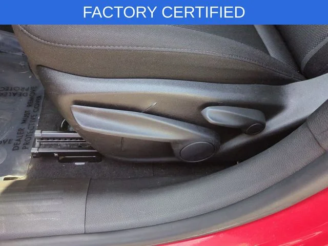 Used 2023 Red Jeep Latitude image 15